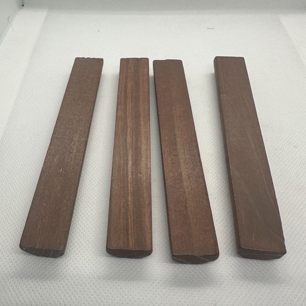 Set Of 4 Wooden Lincoln Log Pieces